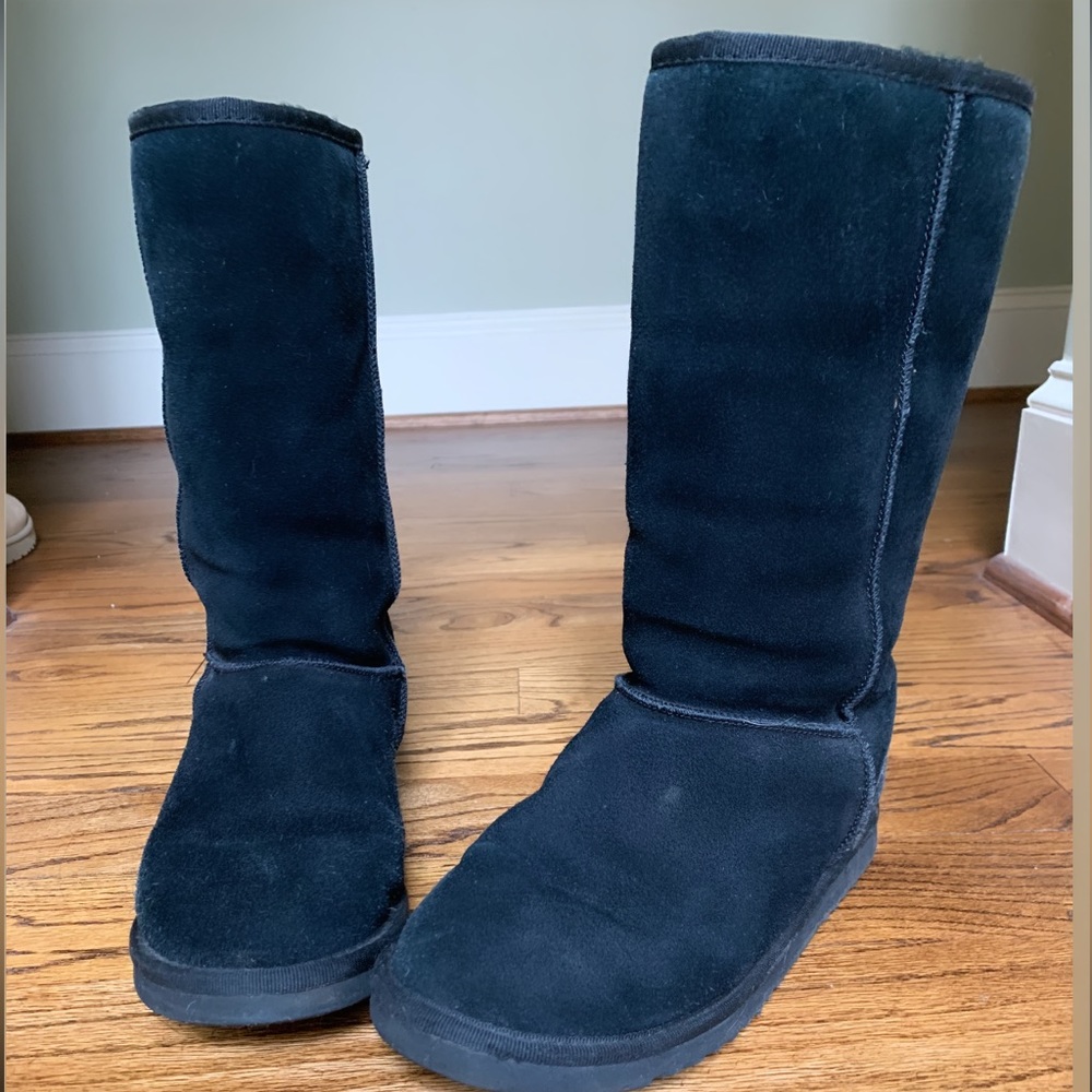 Ugg Women’s Classic Tall II Boot